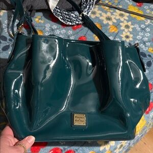 Dooney & bourke bag use
